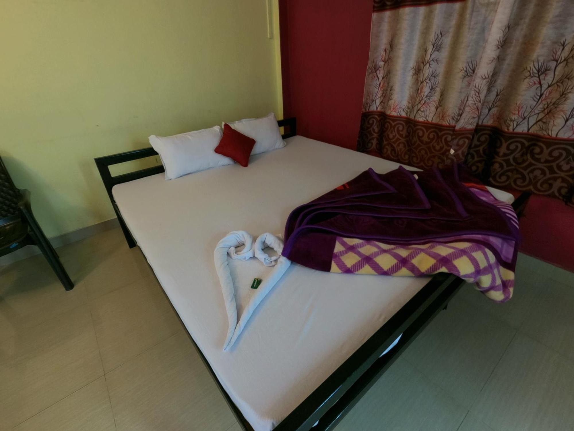 Kareng Party Camp N Homestay Kāziranga Zewnętrze zdjęcie