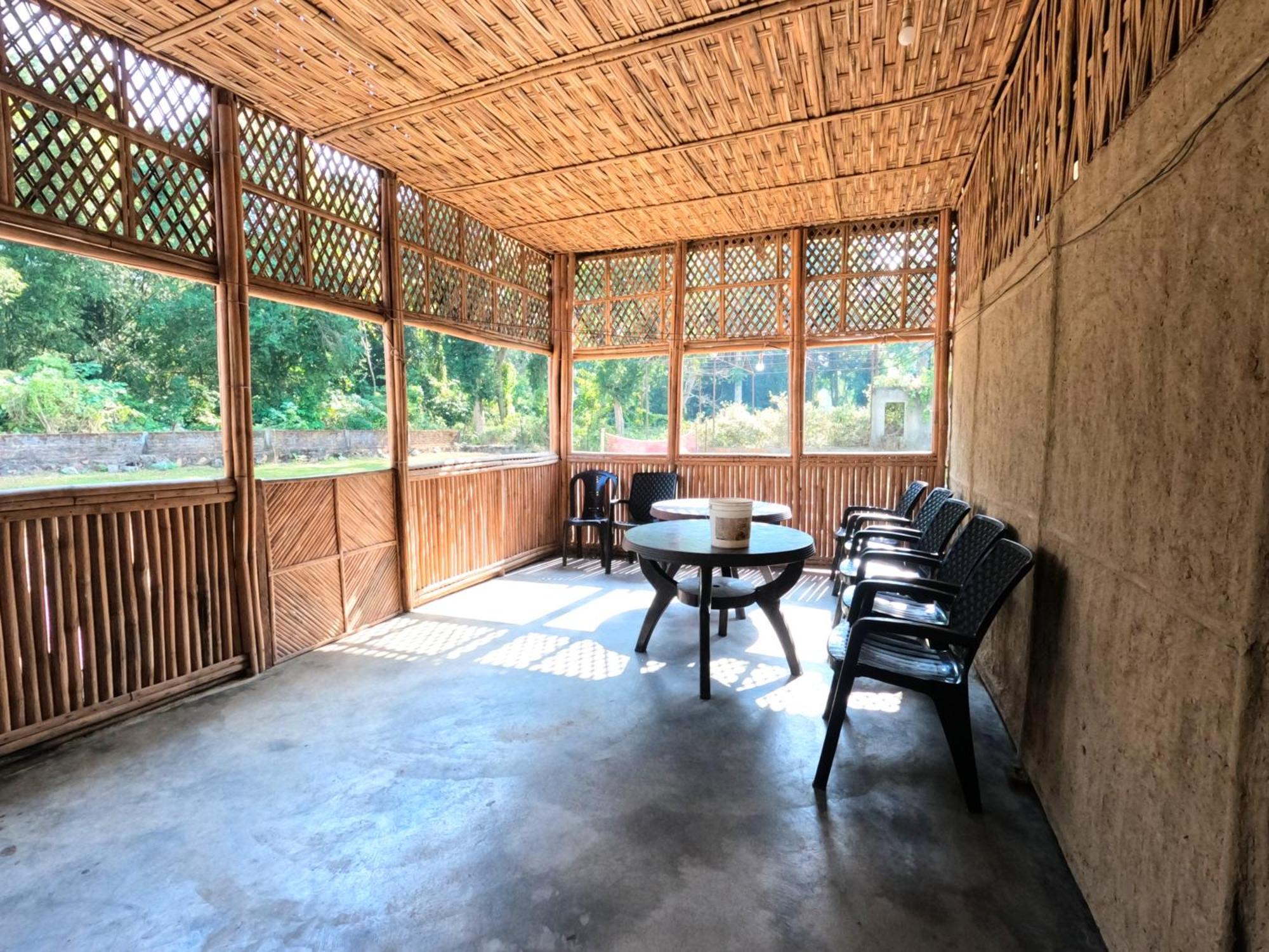 Kareng Party Camp N Homestay Kāziranga Zewnętrze zdjęcie
